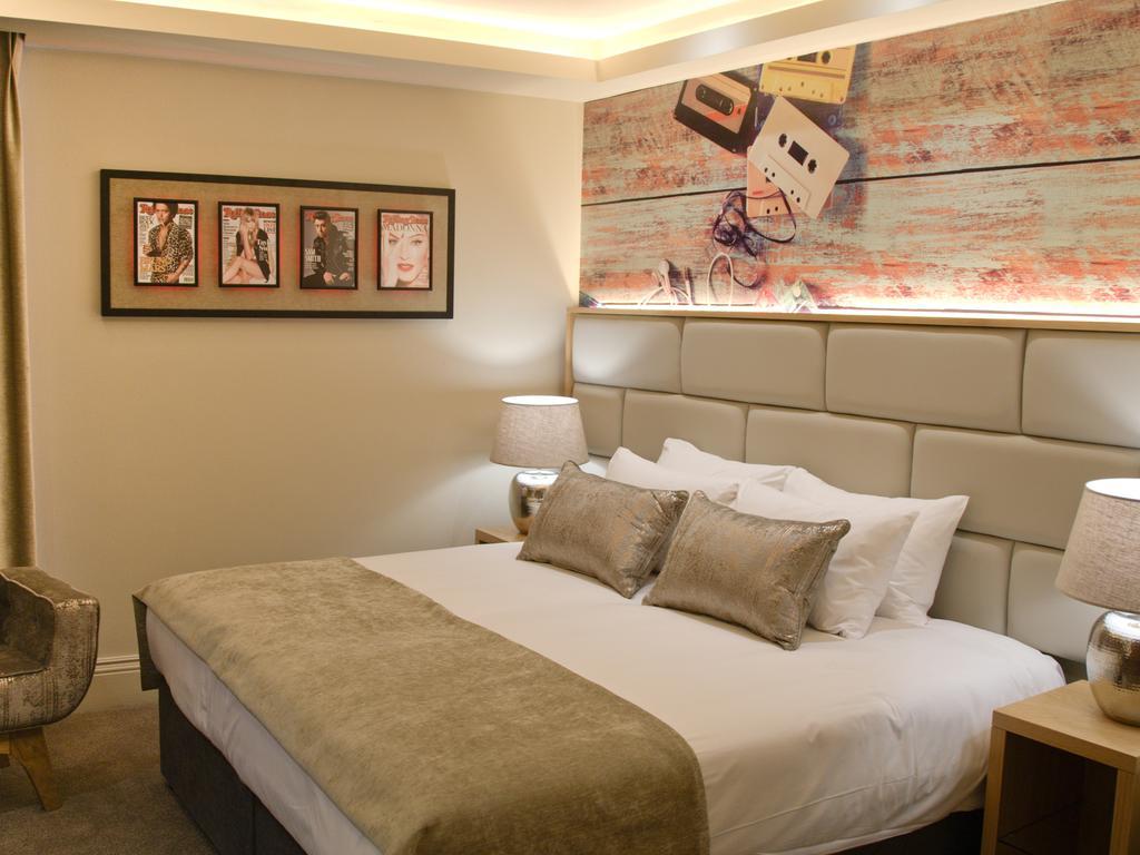 The Residence Hotel Голуэй Экстерьер фото