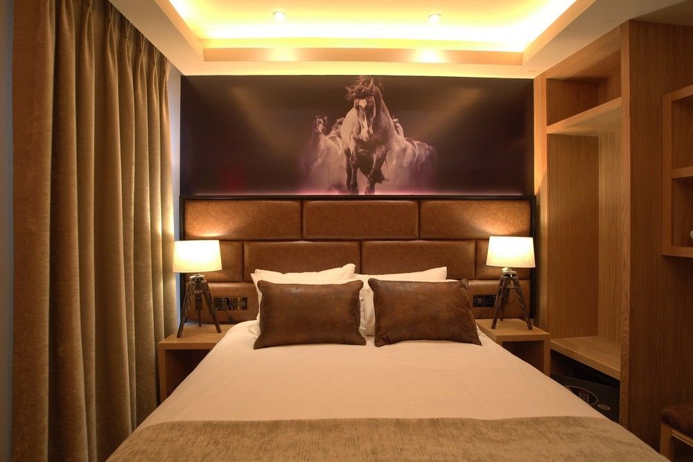 The Residence Hotel Голуэй Экстерьер фото